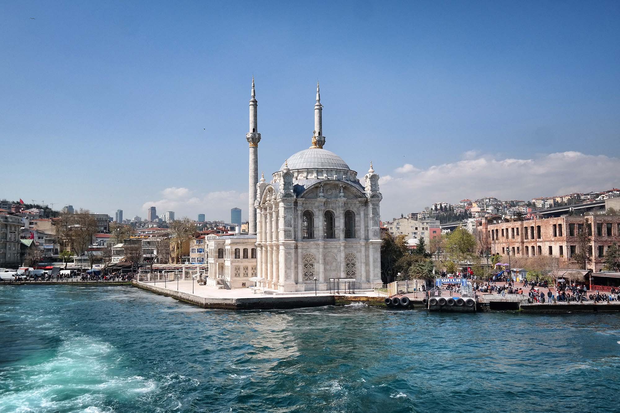 Mosques in Istanbul: More than a place of worship