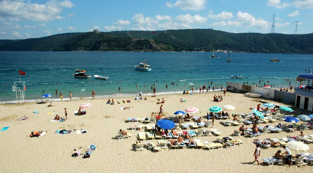 Top 10 Exotic Beaches in Istanbul for Fun