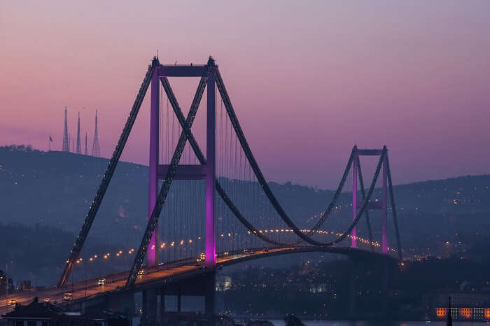 Best Time, Facts and Places Around Bosphorus Bridge