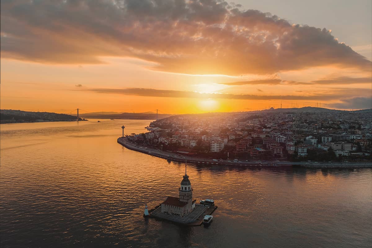 A Brief History of 3 Historical Towers of Istanbul
